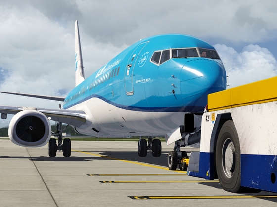 B737-900ER | LSZH - EHAM | Pushback in Zuerich